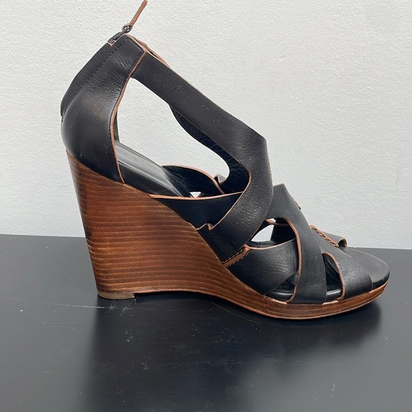 Cole Haan Wedge Heel Sandal Black Leather Open Toe Zipper Gladiator Shoe 9.5 - Picture 8 of 11